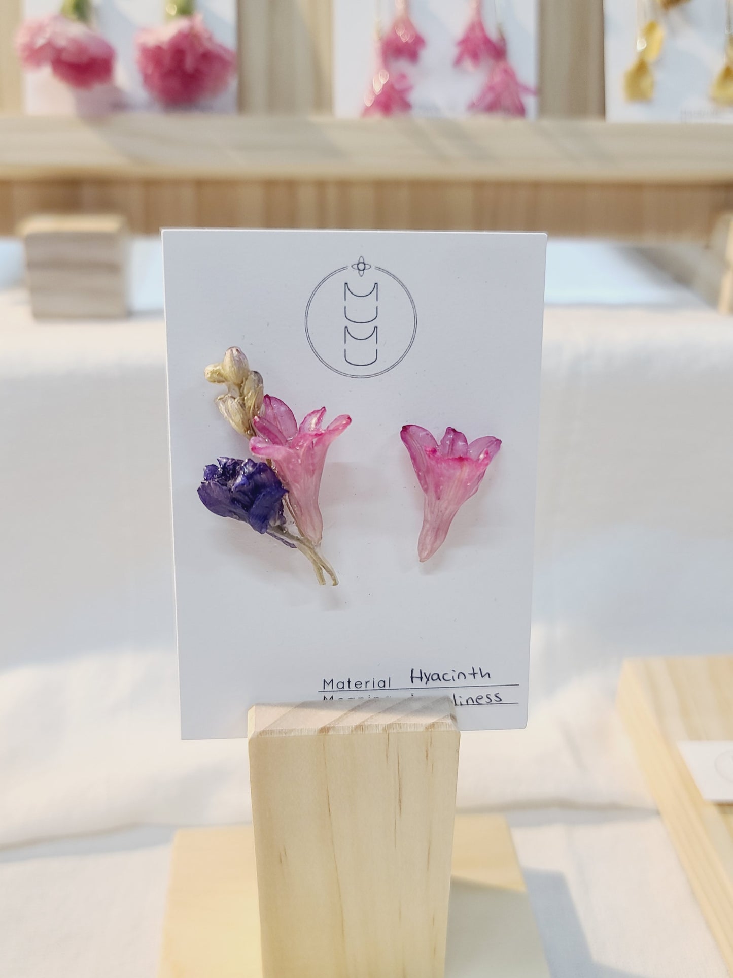 Hyacinth x Purple Stud Earrings