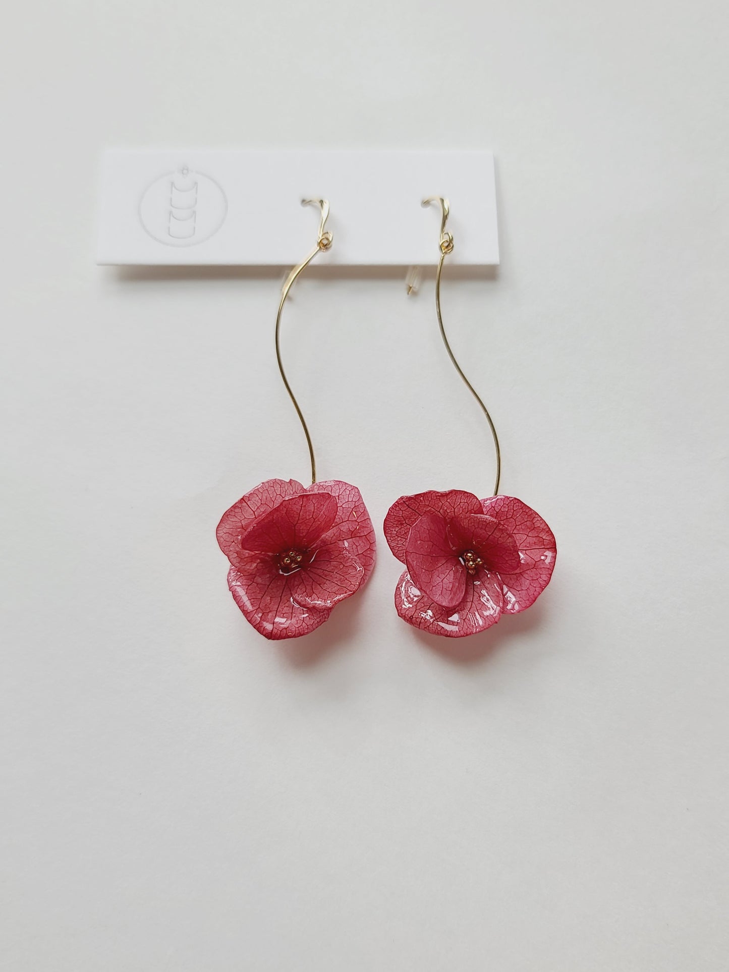 Hydrangea - Dangle ~Red~