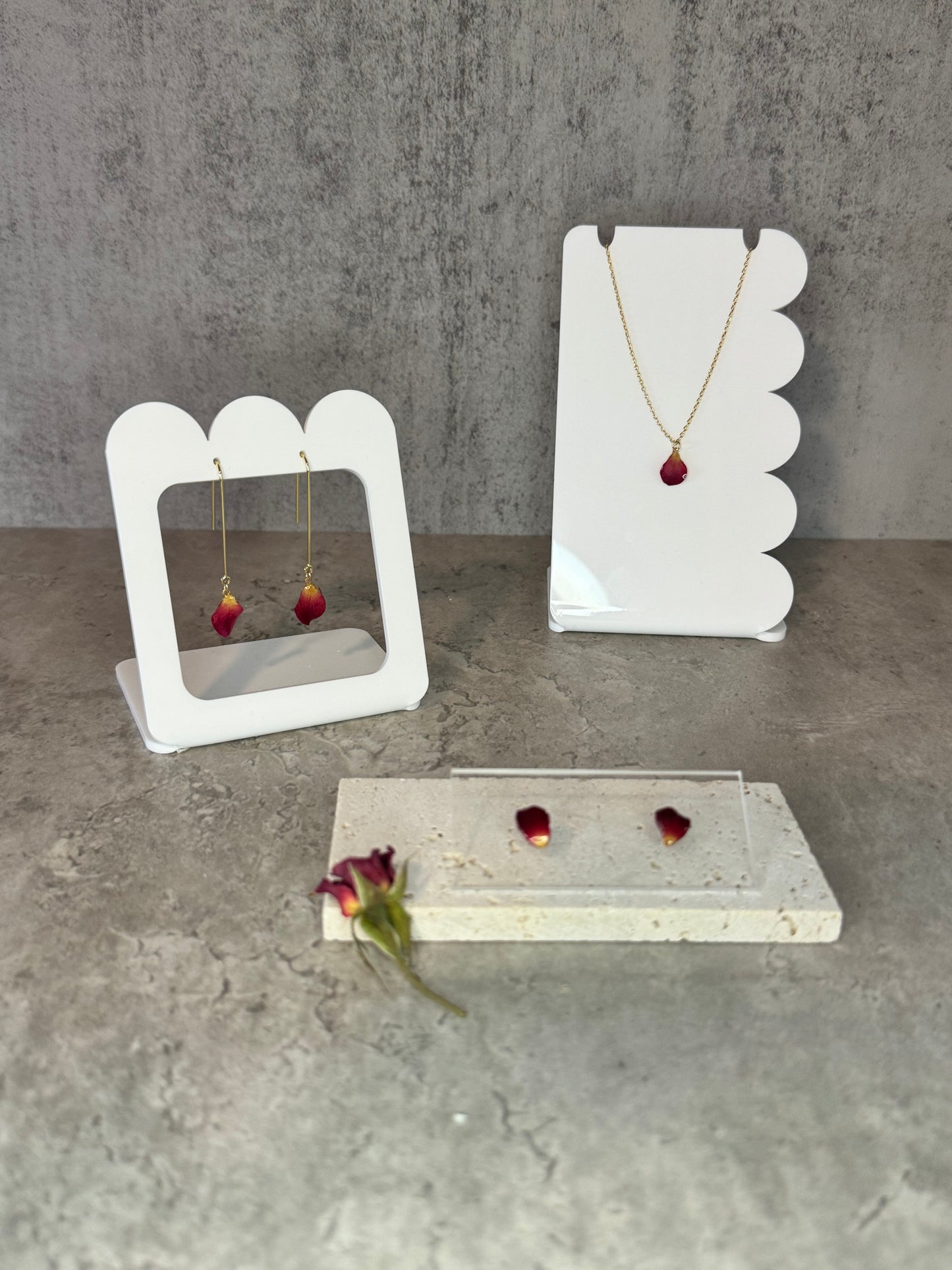 Rose Petal Hook