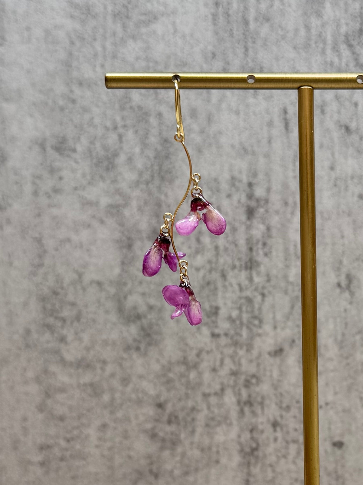 Redbud dangle