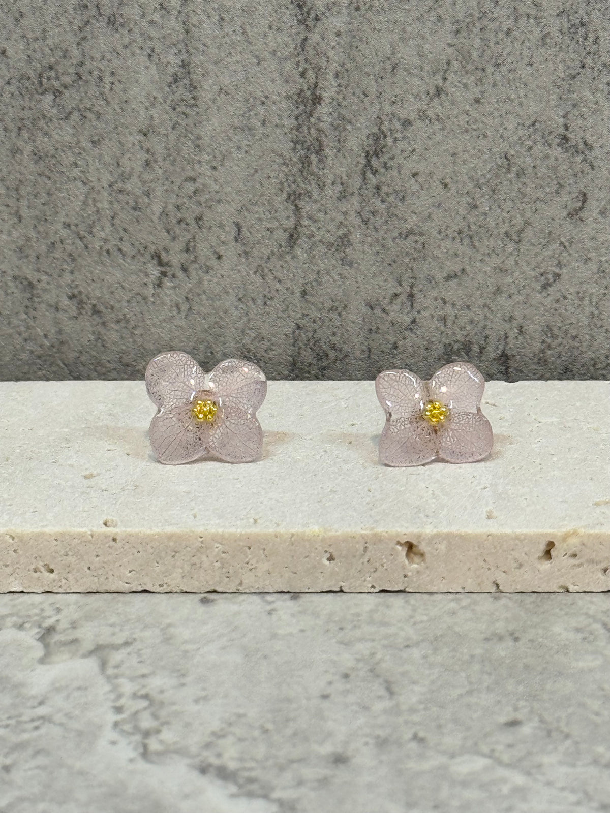 Hydrangea Studs ~Mauve~