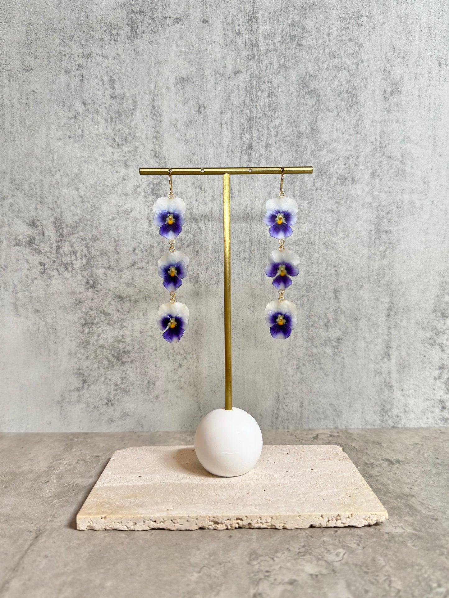 Viola Dangle ~White x Purple~