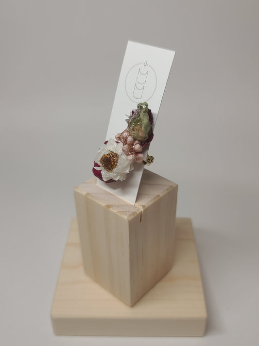 Bouquet Single Clip-on ~White Ammobium~